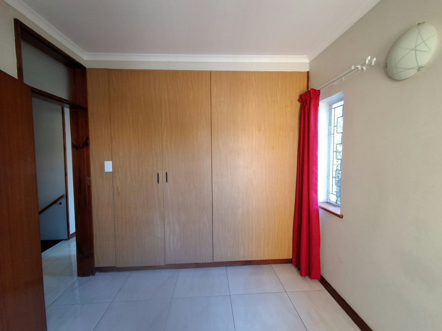 To Let 3 Bedroom Property for Rent in Walmer Eastern Cape